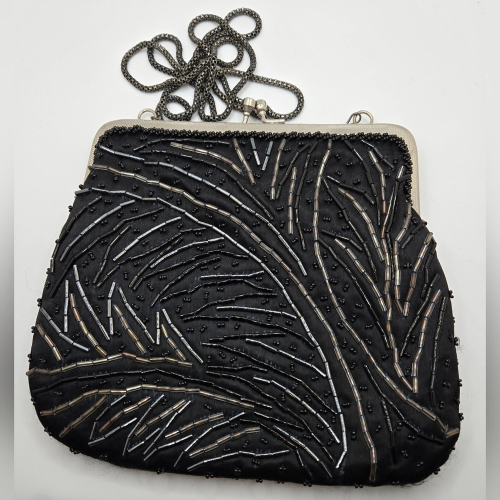 👛 La Regale Evening Bag Clutch Satin w/Beaded Detail Kiss Lock Vtg 7" X 6.5"